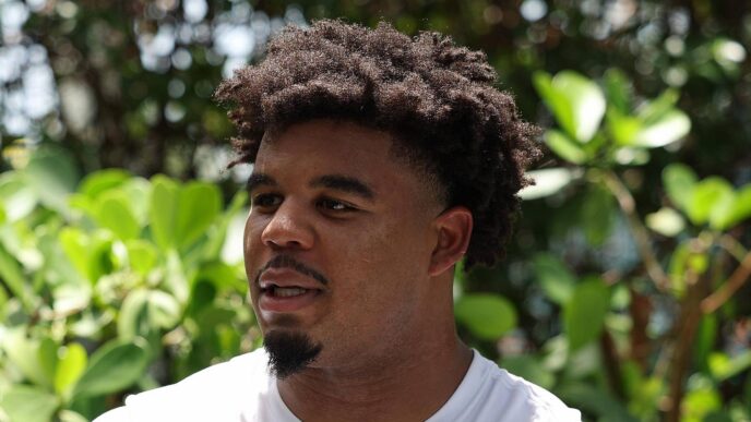 One Dolphins Defensive Concern Became Impossible to Ignore During OTAs
