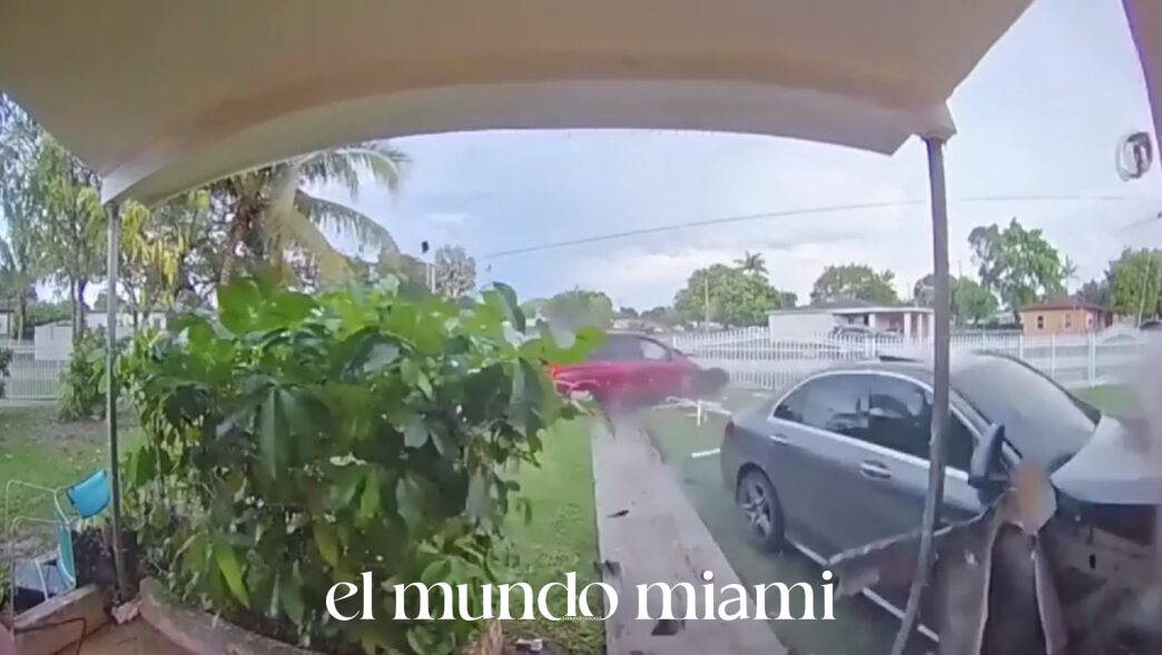 Video Shows Driver Running Stop Sign Before Chain-Reaction Crash in SW Miami-Dade That Injured 4