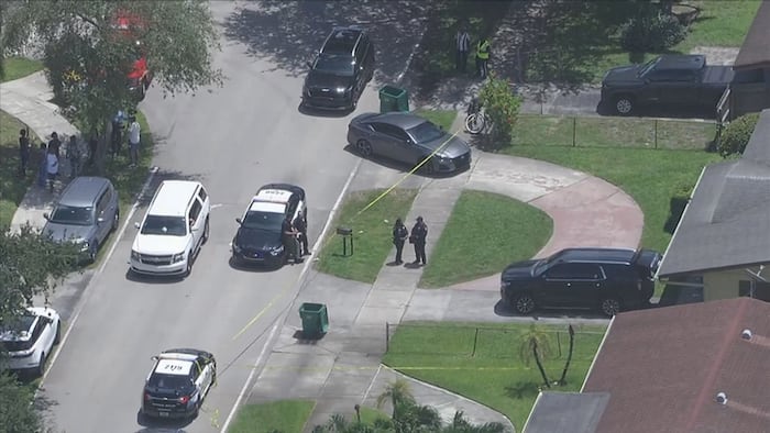 Lauderhill fatal shooting crime scene investigation in Broward County neighborhood