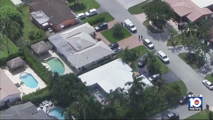 Lighthouse Point dog attack scene in Broward County neighborhood August 2026